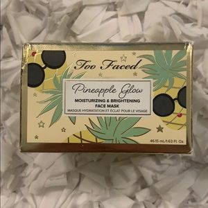 Too faced pineapple glow